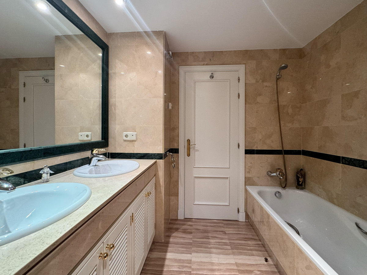 Property main view 18