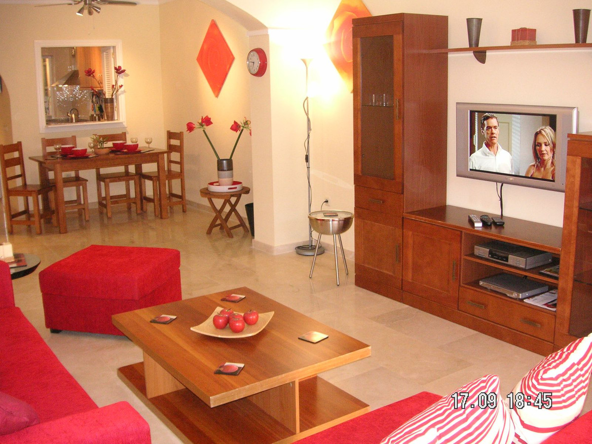 Appartement te koop in Elviria | 2 slaapkamers H5491903