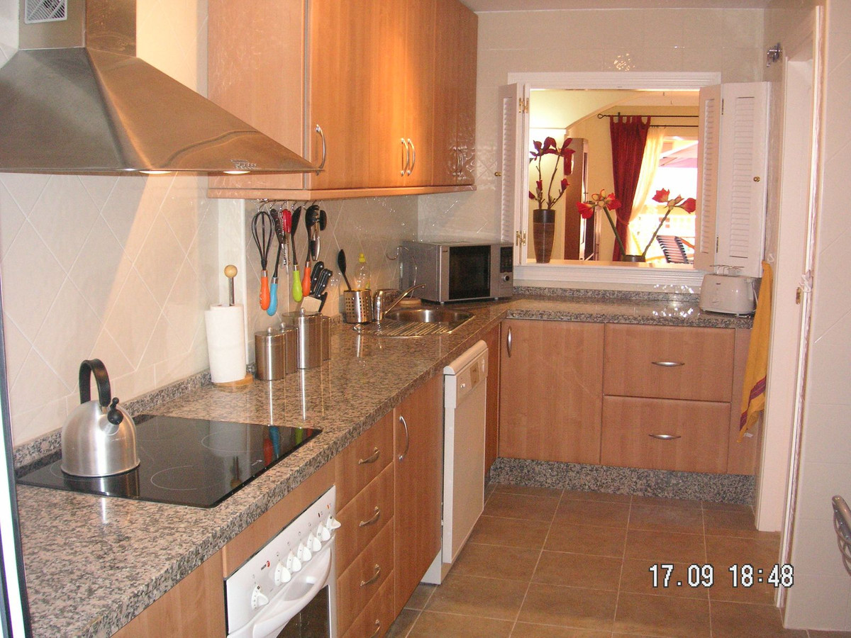 Appartement te koop in Elviria | 2 slaapkamers H5491903