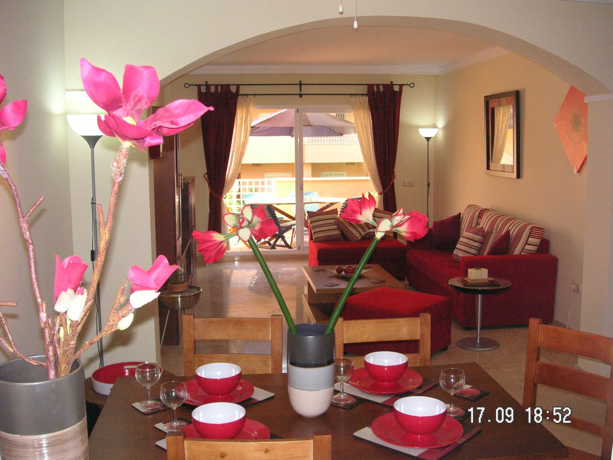 Appartement te koop in Elviria | 2 slaapkamers H5491903