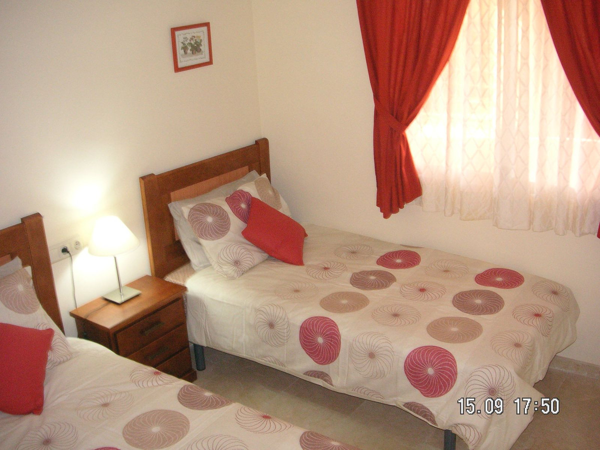 Appartement te koop in Elviria | 2 slaapkamers H5491903