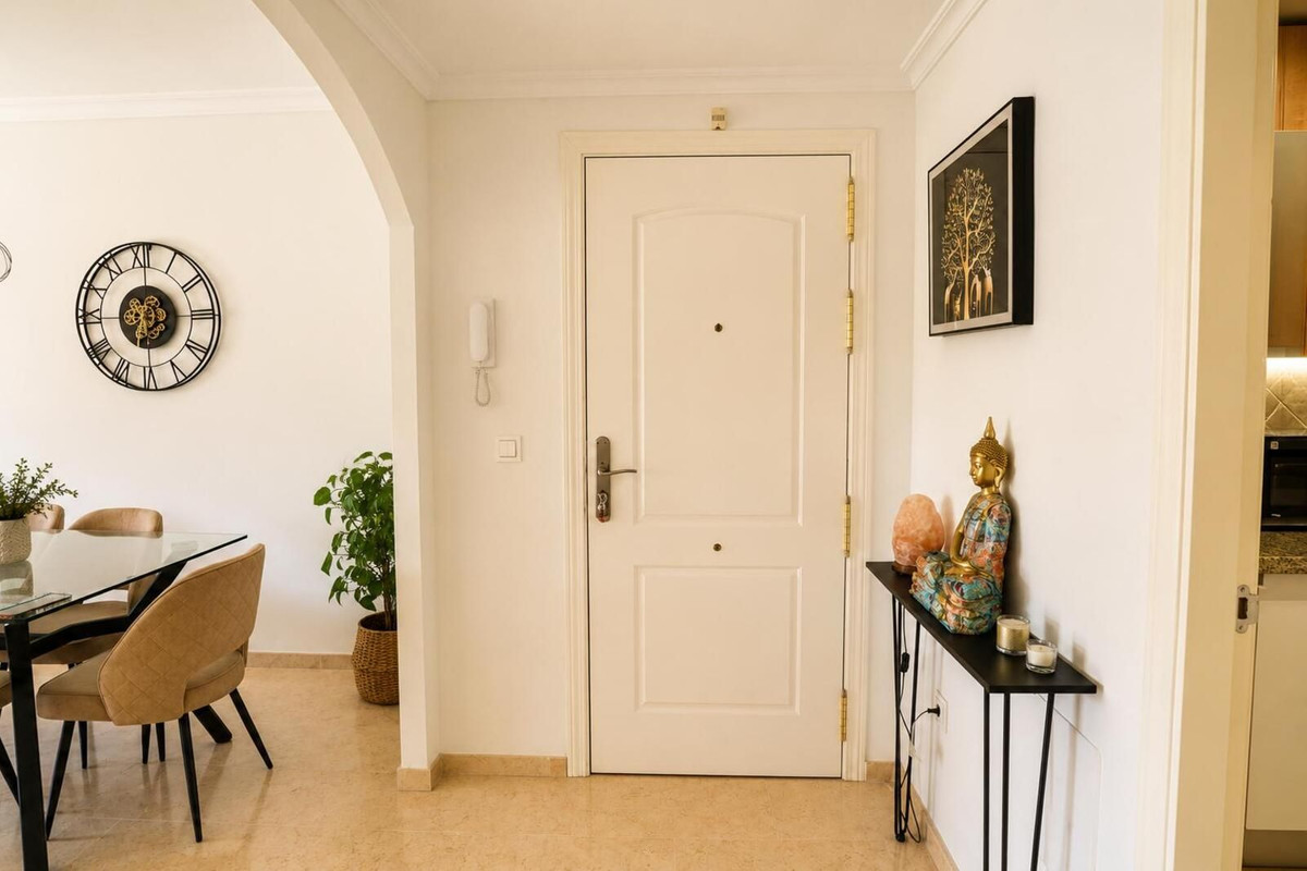 Appartement te koop in Elviria | 2 slaapkamers H5492269
