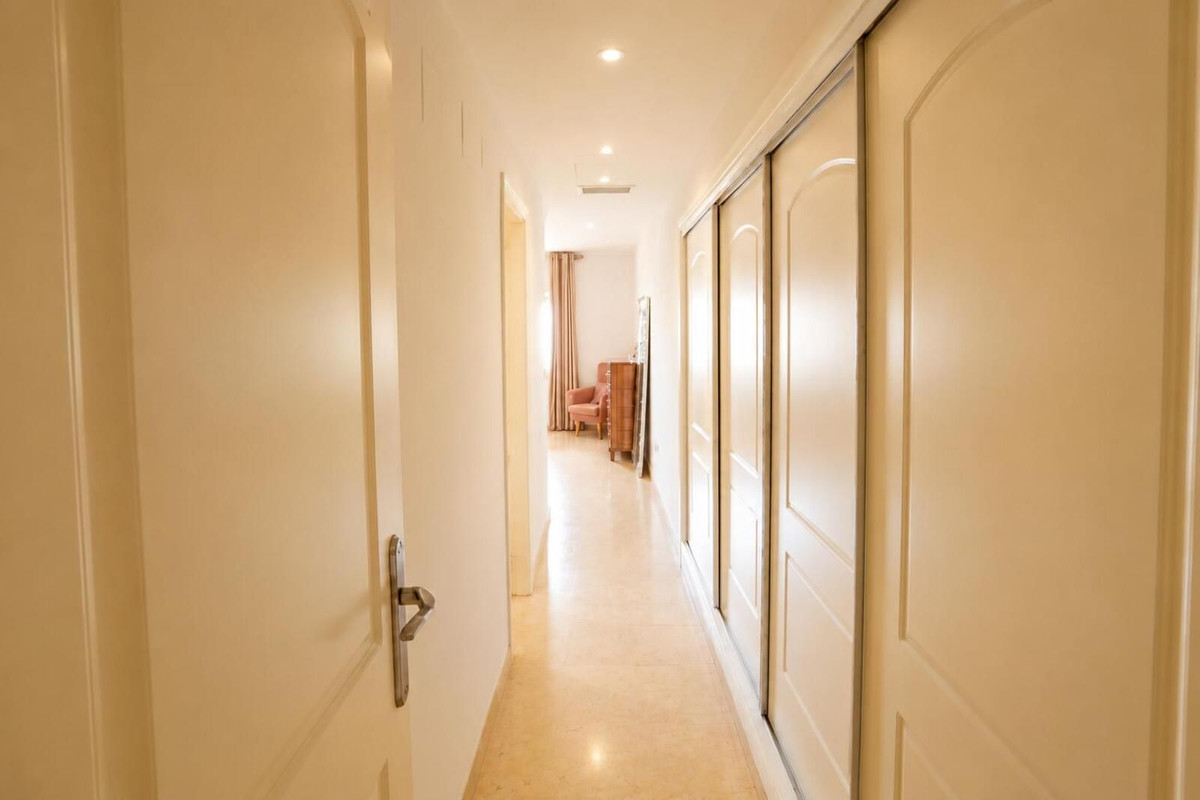 Appartement te koop in Elviria | 2 slaapkamers H5492269