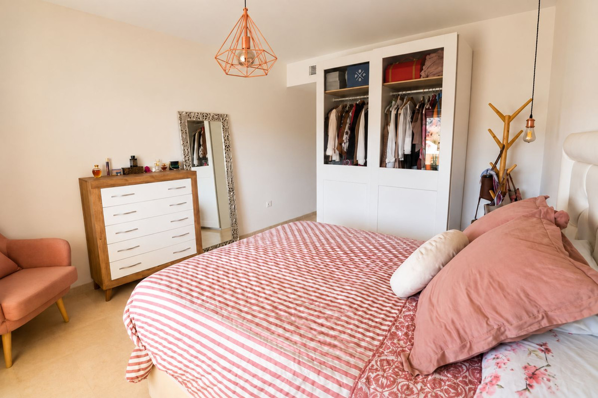 Appartement te koop in Elviria | 2 slaapkamers H5492269