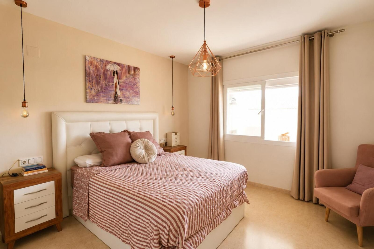 Appartement te koop in Elviria | 2 slaapkamers H5492269