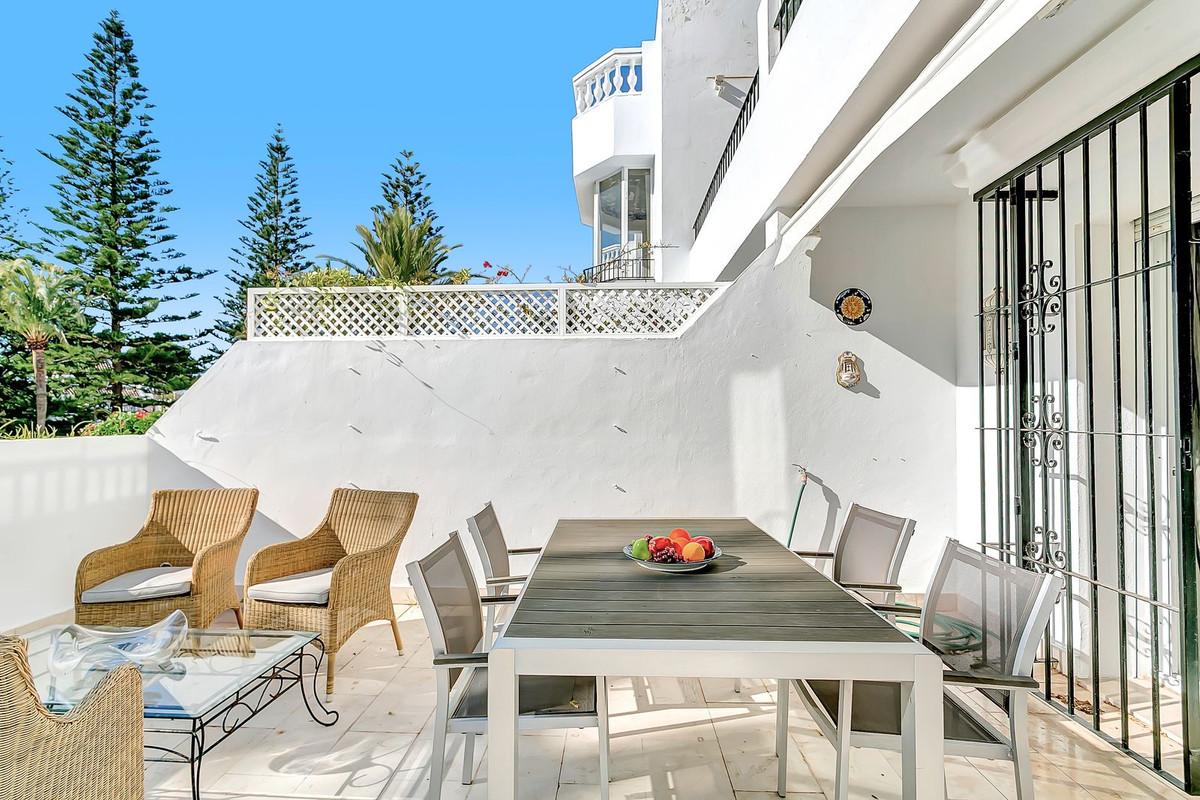 Appartement te koop in Elviria | 2 slaapkamers H5492641