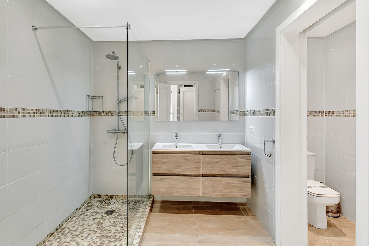 Appartement te koop in Elviria | 2 slaapkamers H5492641