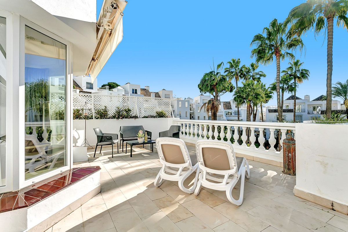 Appartement te koop in Elviria | 2 slaapkamers H5492641