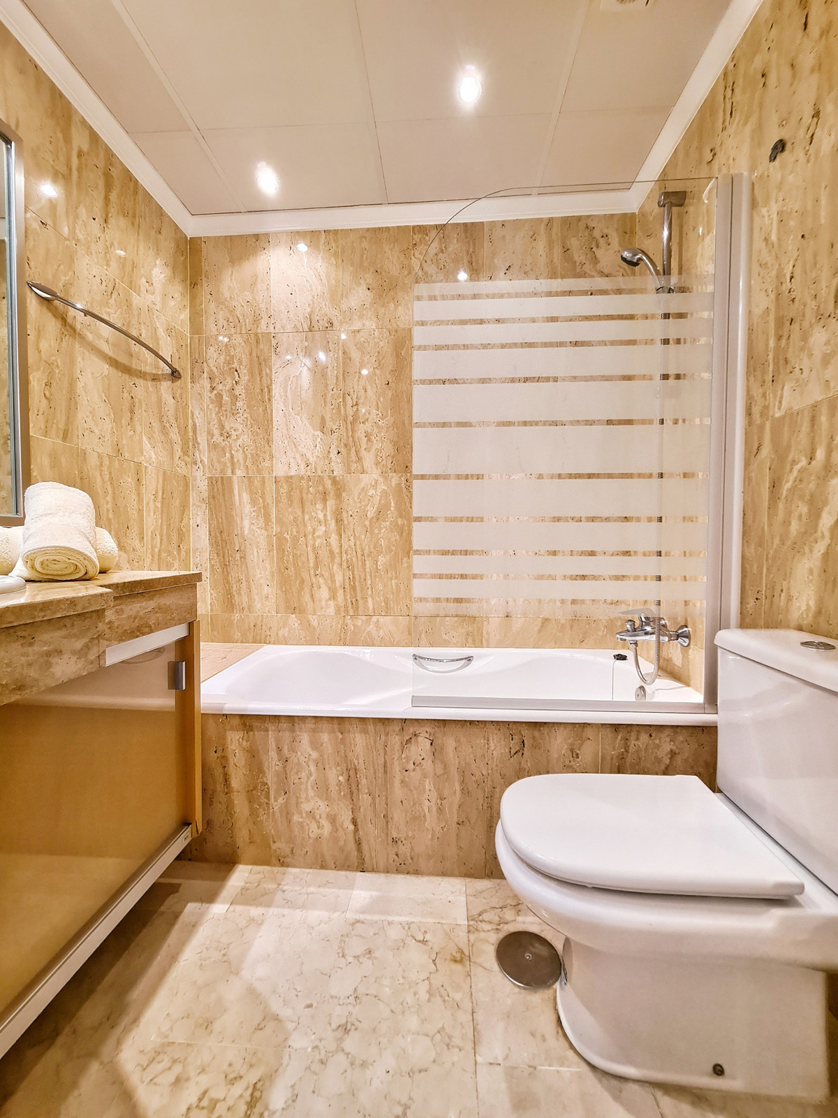 Appartement te koop in Elviria | 3 slaapkamers H5496148
