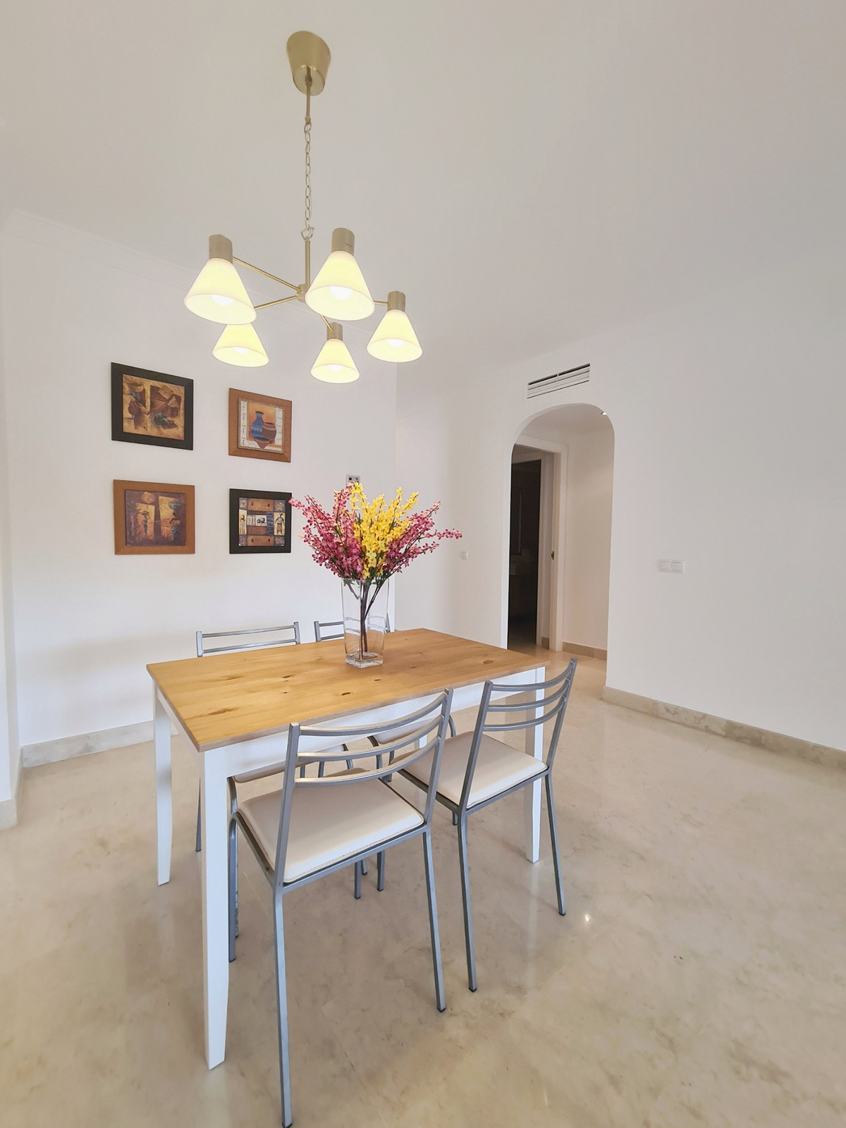 Appartement te koop in Elviria | 3 slaapkamers H5496148