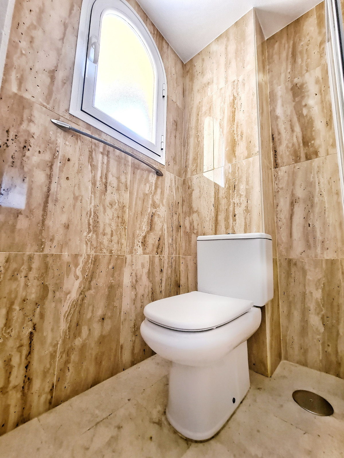 Appartement te koop in Elviria | 3 slaapkamers H5496148
