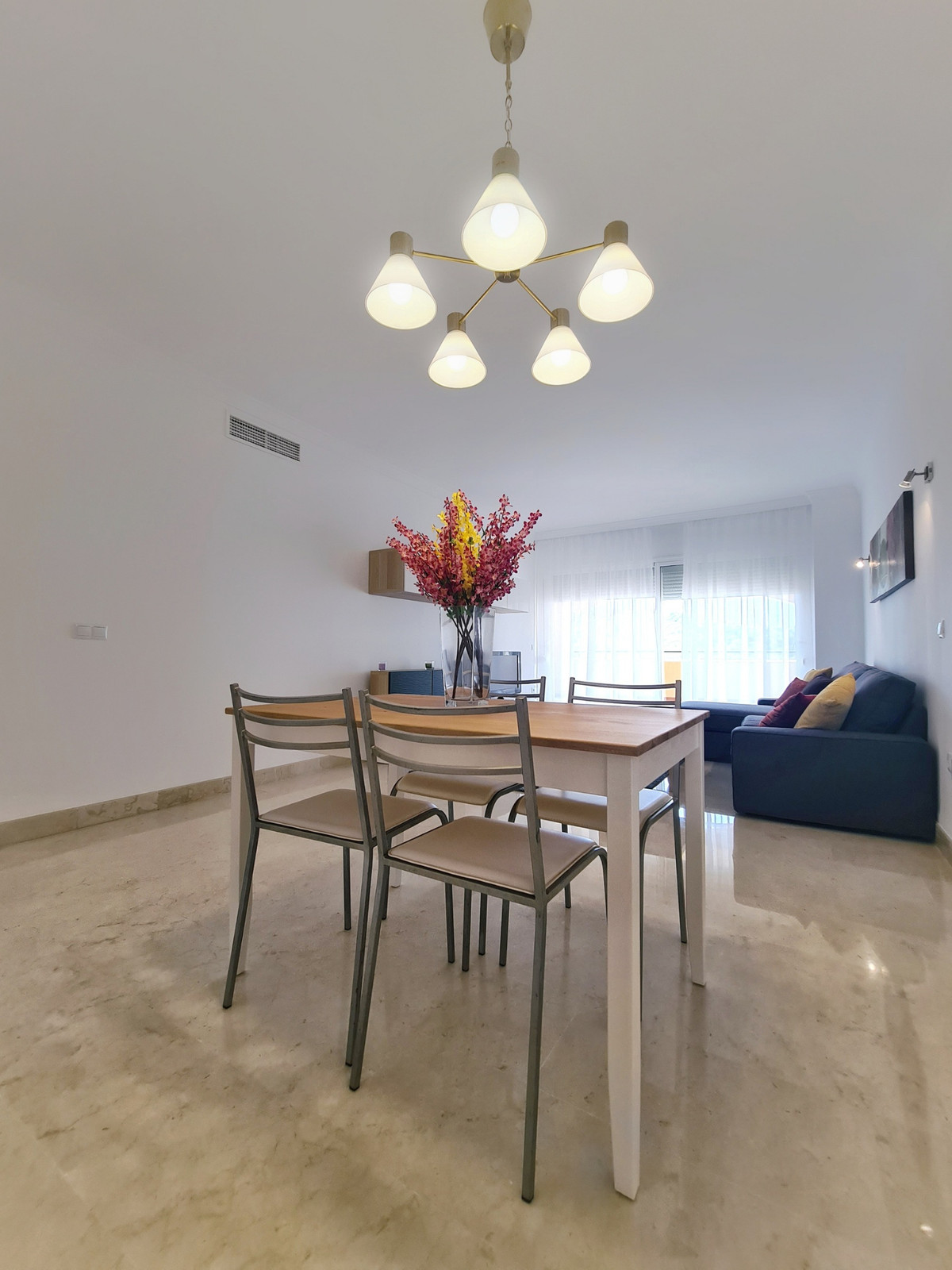 Appartement te koop in Elviria | 3 slaapkamers H5496148