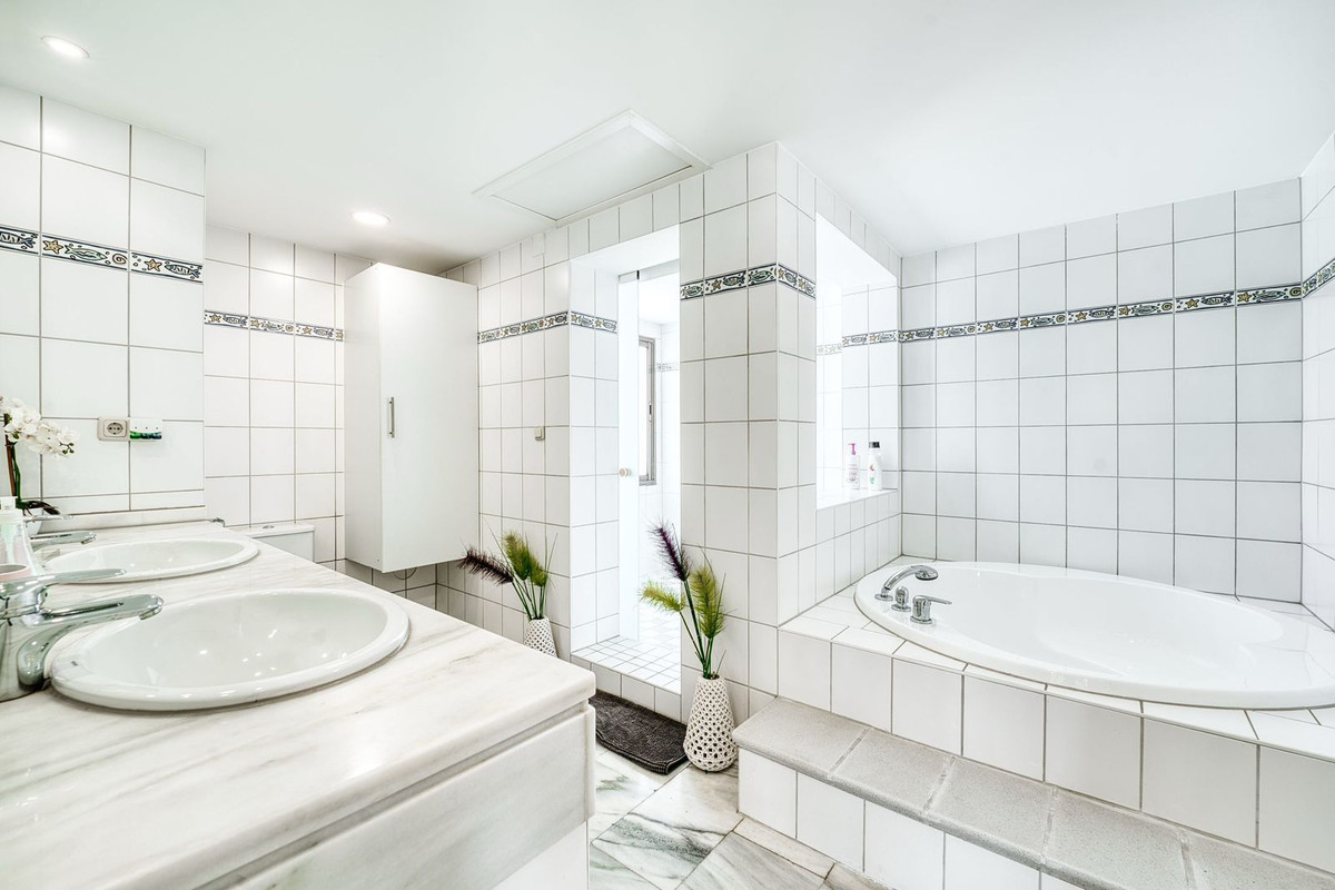 Property main view 30