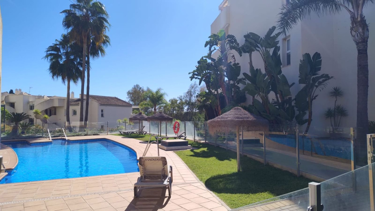 Appartement te koop in Elviria | 3 slaapkamers H5499373