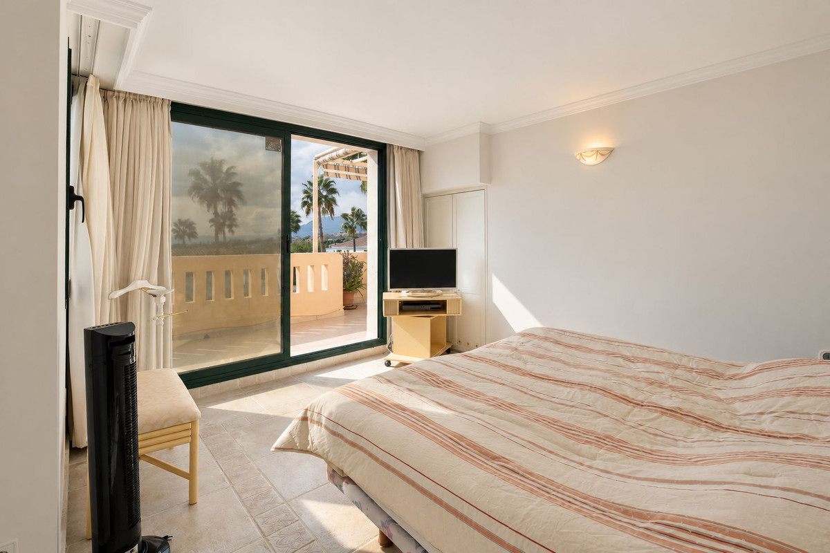 Penthouse Duplex te koop in Elviria | 3 slaapkamers H5506582