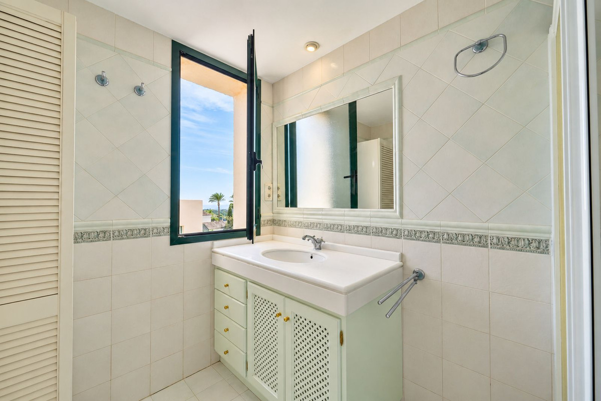 Penthouse Duplex te koop in Elviria | 3 slaapkamers H5506582