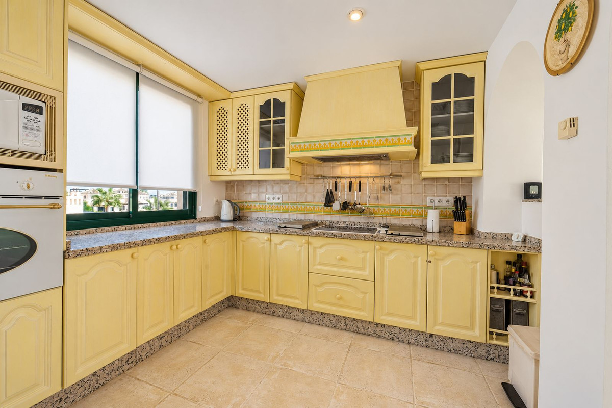 Penthouse Duplex te koop in Elviria | 3 slaapkamers H5506582