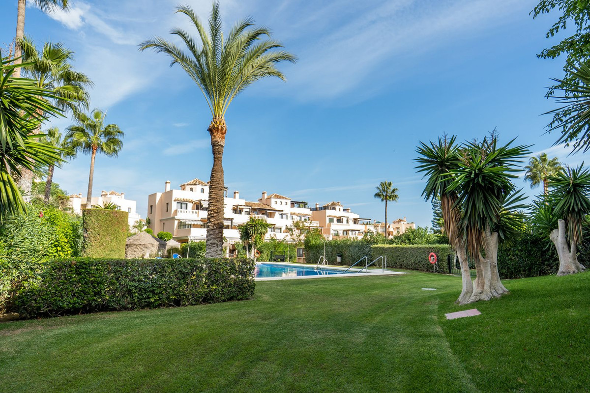 Penthouse Duplex te koop in Elviria | 3 slaapkamers H5506582