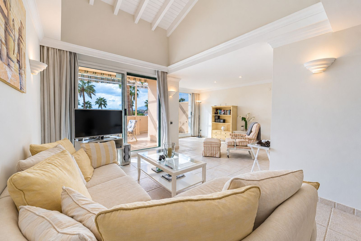 Penthouse Duplex te koop in Elviria | 3 slaapkamers H5506582