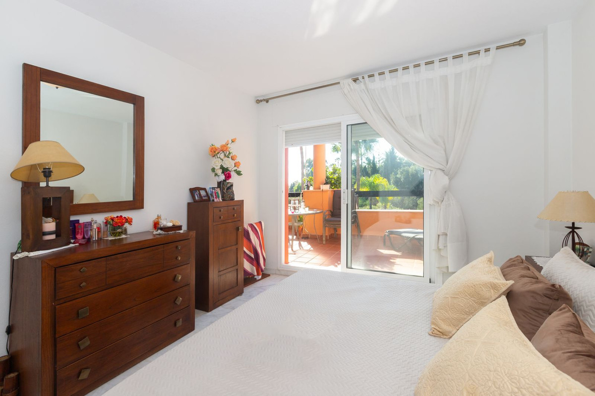Appartement te koop in Elviria | 2 slaapkamers H5510047