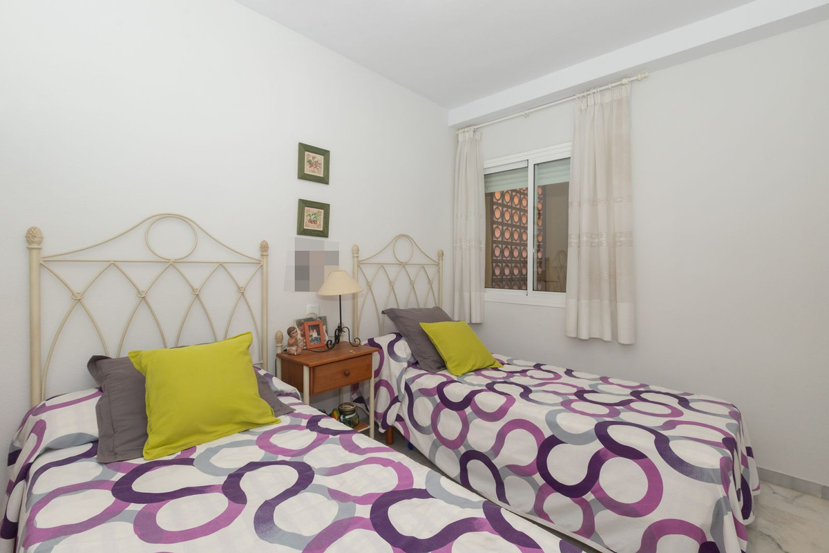 Appartement te koop in Elviria | 2 slaapkamers H5510047