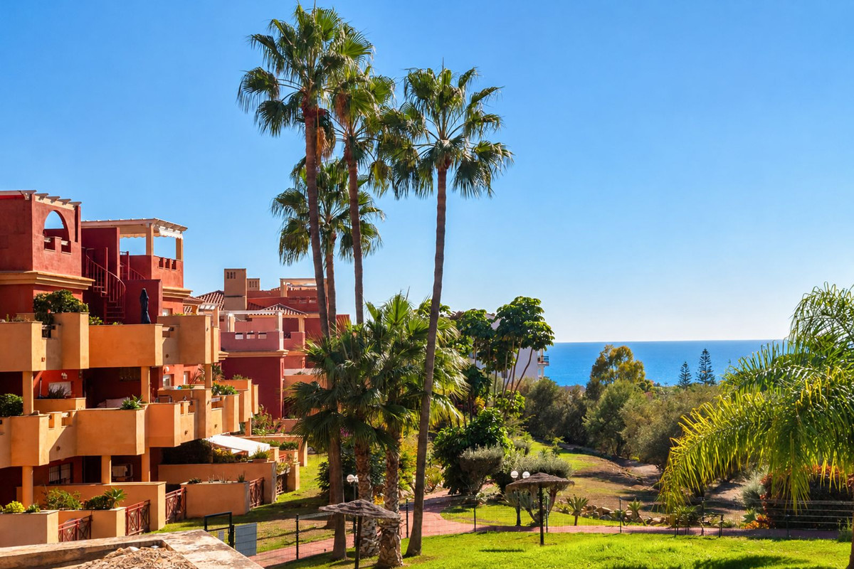 Appartement te koop in Elviria | 2 slaapkamers H5510047