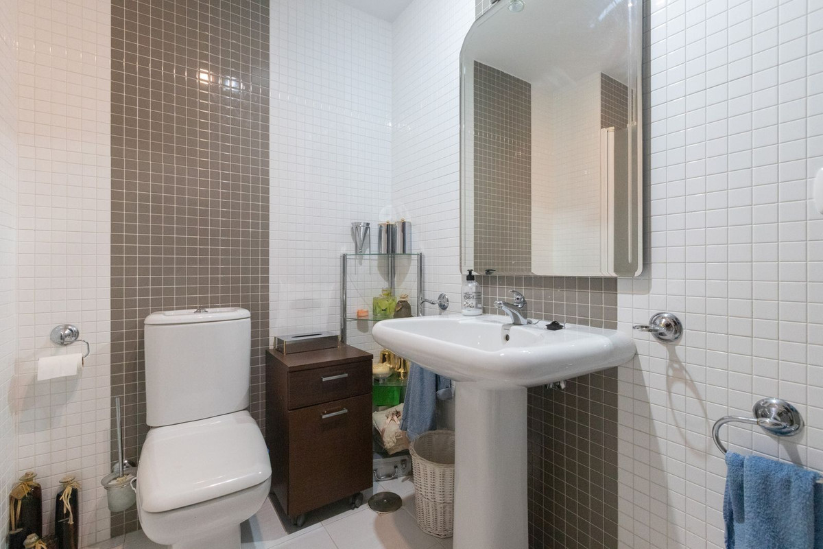 Appartement te koop in Elviria | 2 slaapkamers H5510047