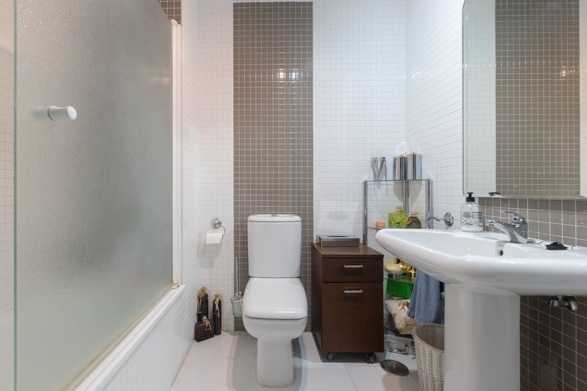Appartement te koop in Elviria | 2 slaapkamers H5510047