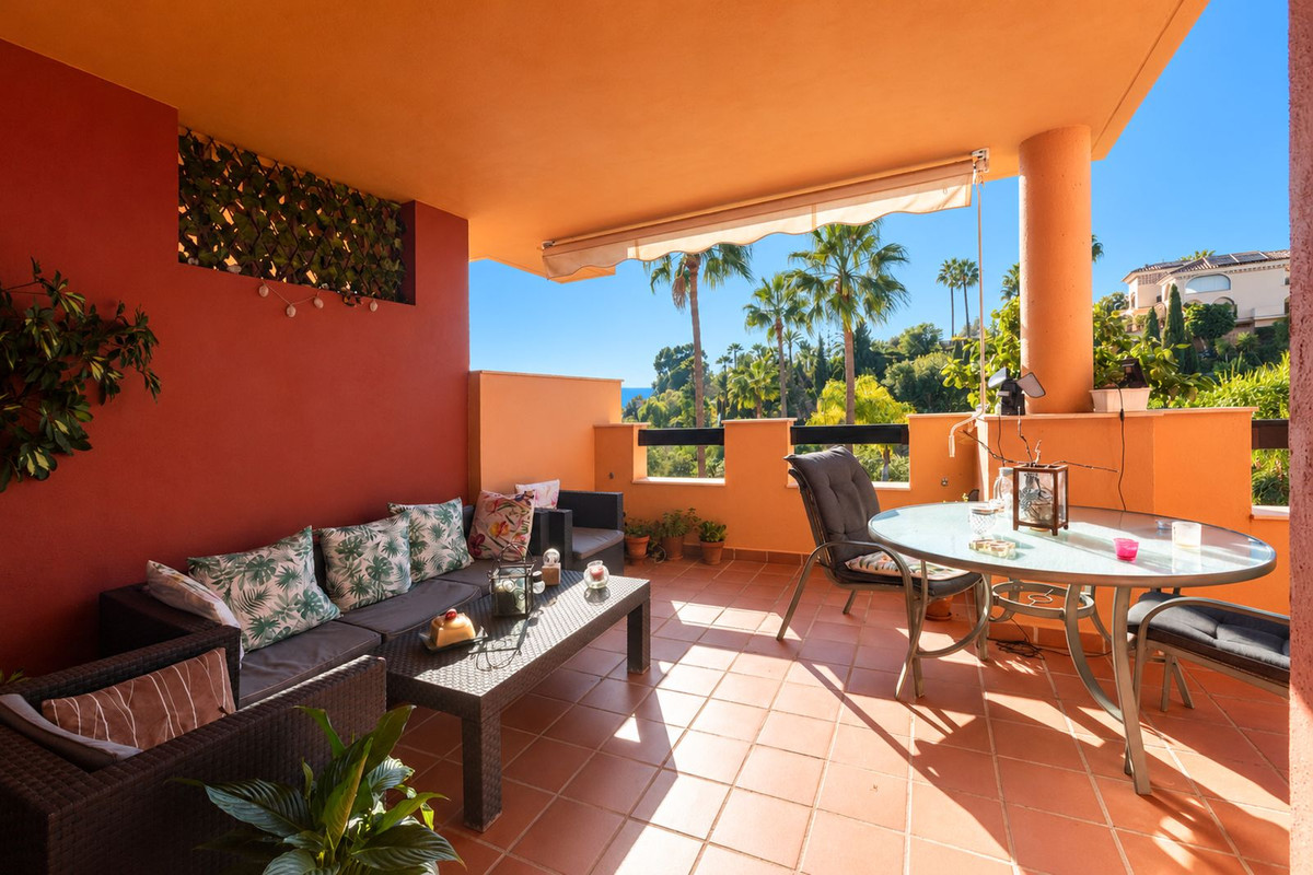 Appartement te koop in Elviria | 2 slaapkamers H5510047