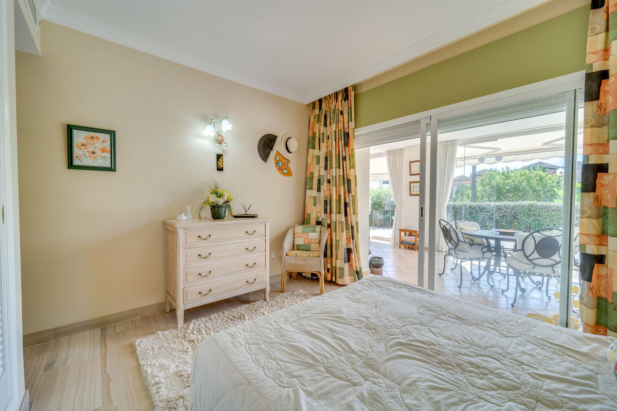 Appartement te koop in Elviria | 2 slaapkamers H5511535