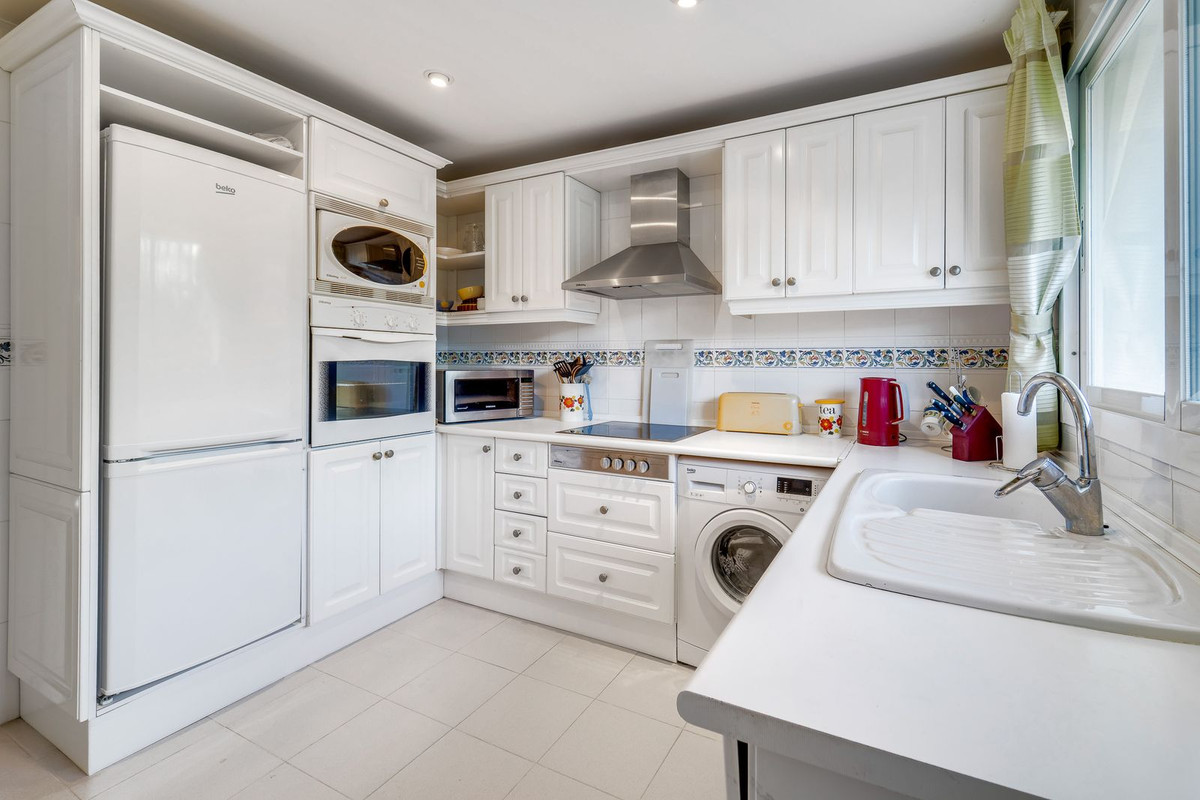 Appartement te koop in Elviria | 2 slaapkamers H5511535