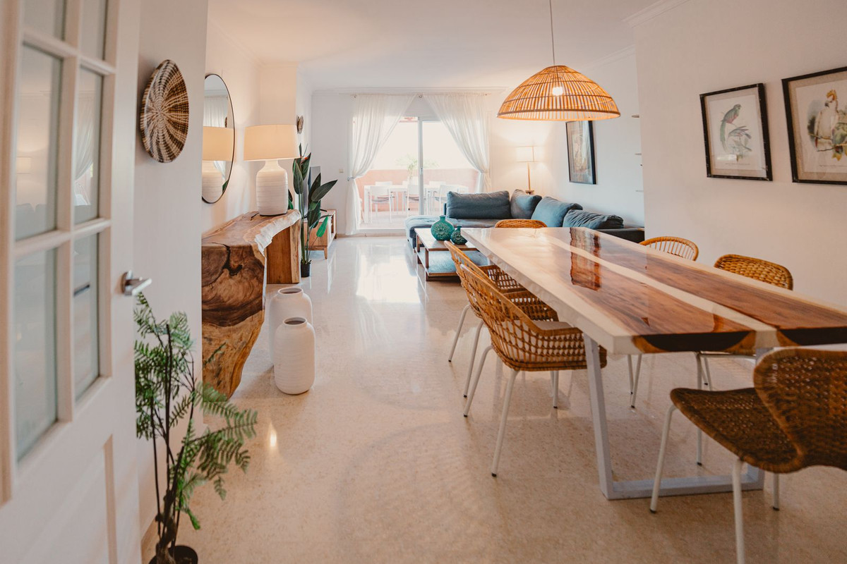 Appartement te koop in Elviria | 3 slaapkamers H5514385