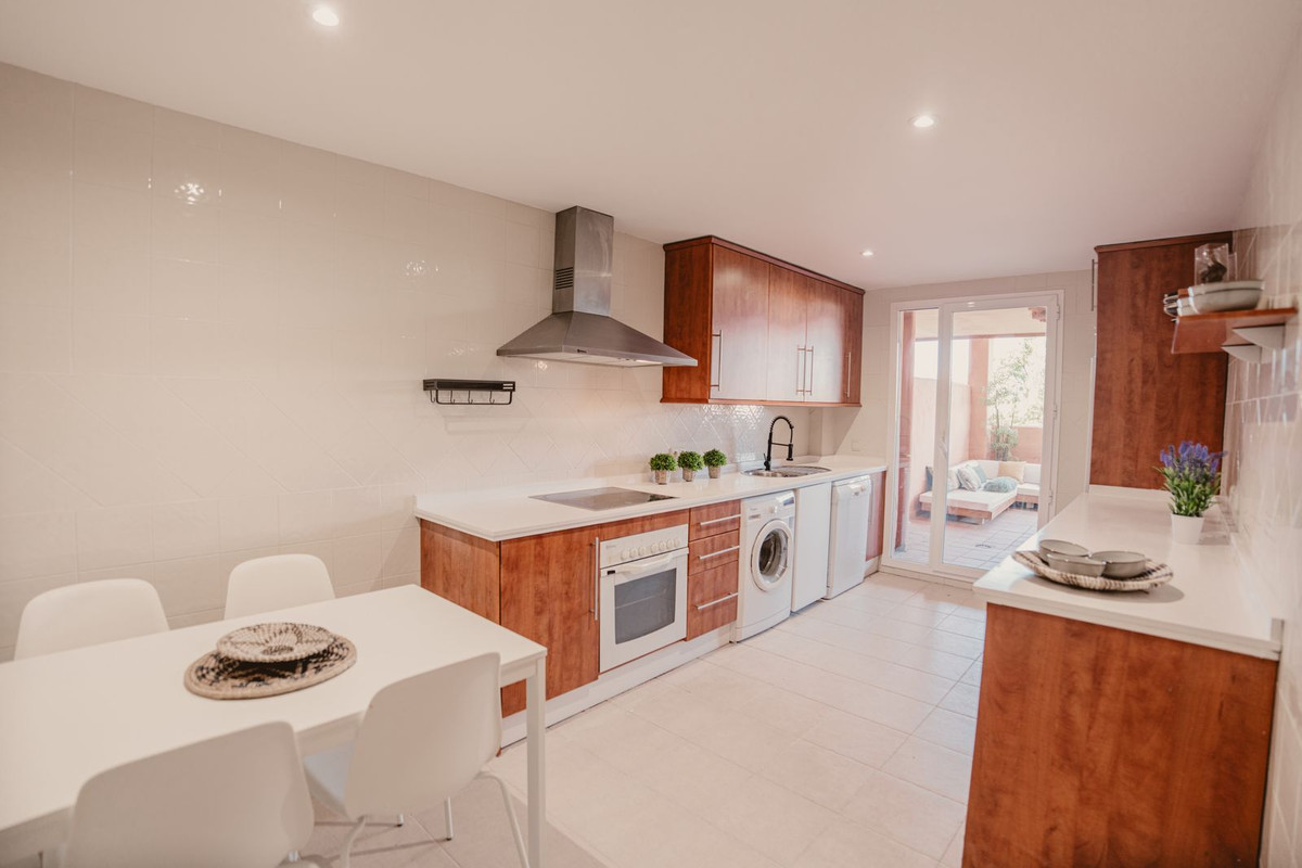 Appartement te koop in Elviria | 3 slaapkamers H5514385