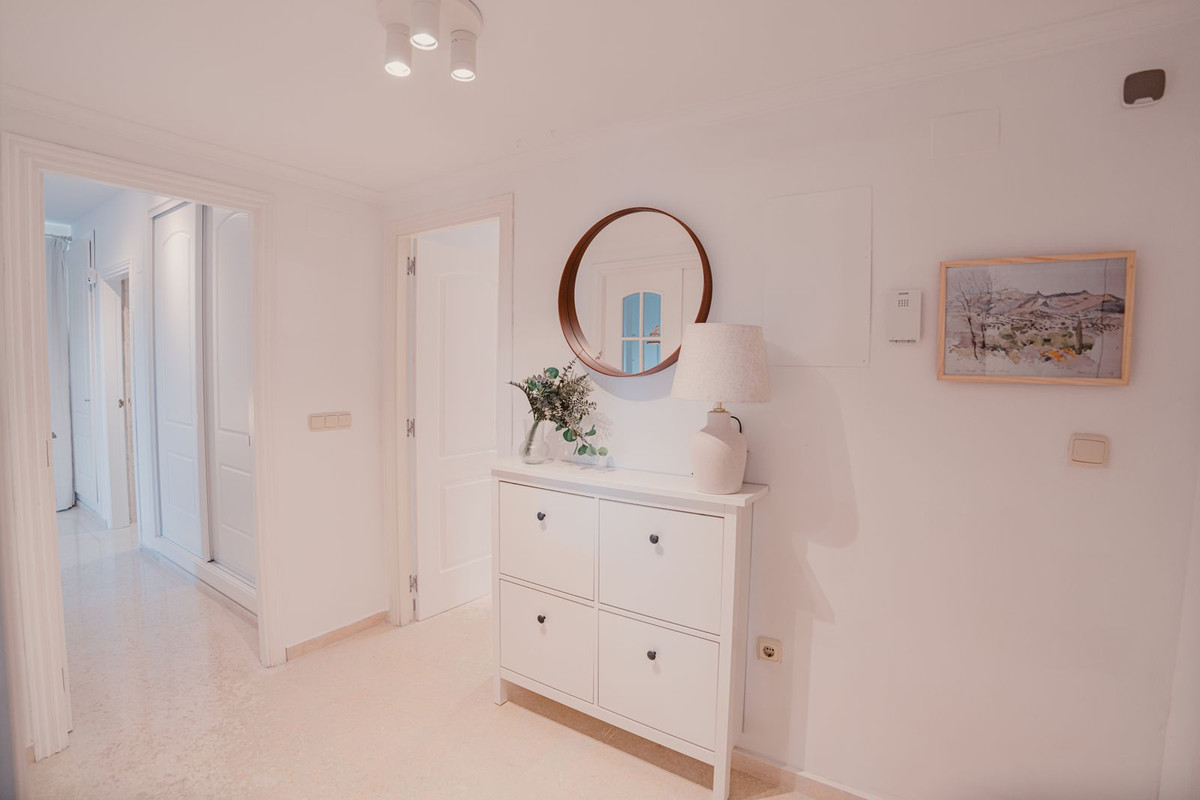 Appartement te koop in Elviria | 3 slaapkamers H5514385