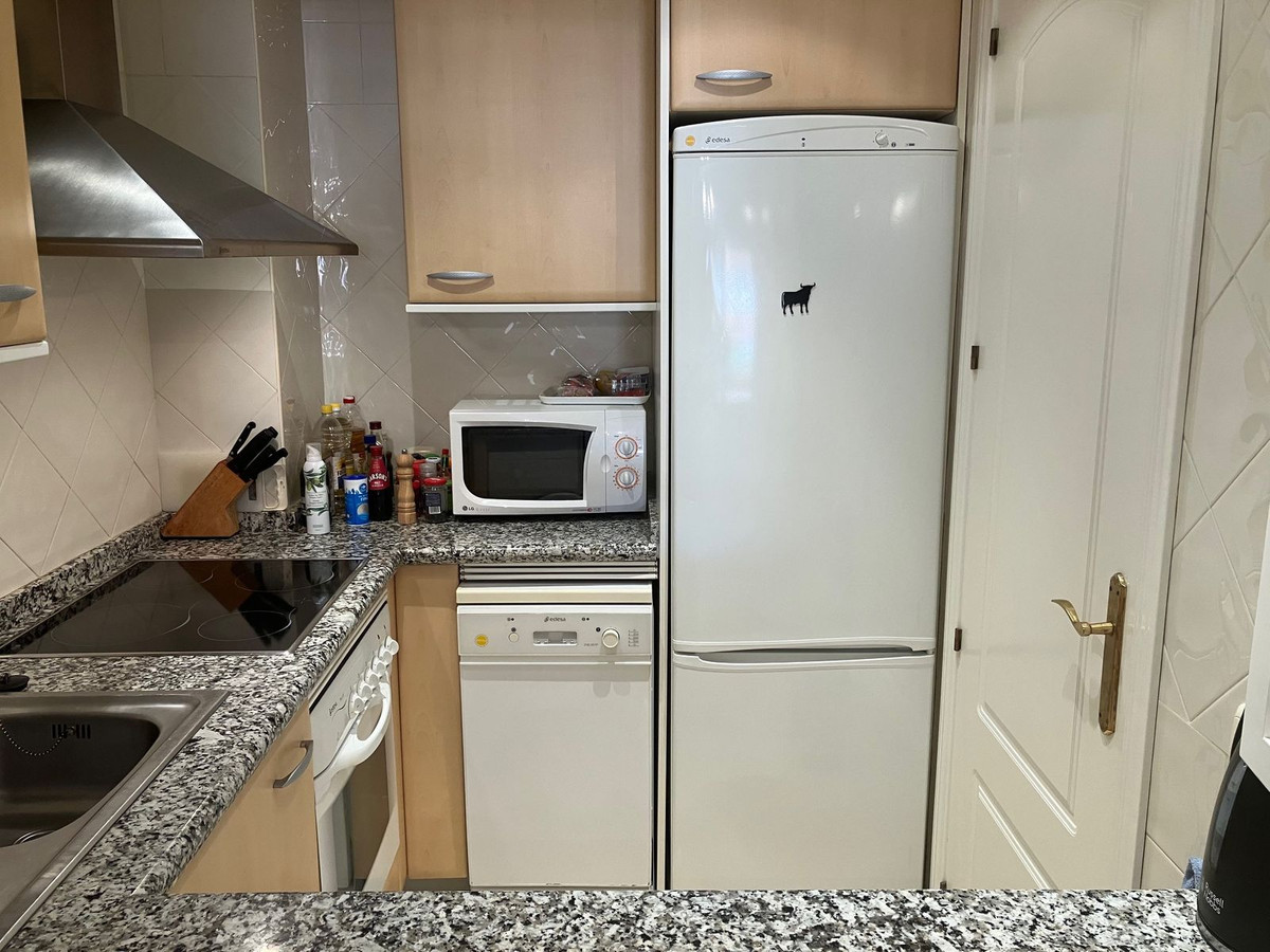 Appartement te koop in Elviria | 2 slaapkamers H5516035
