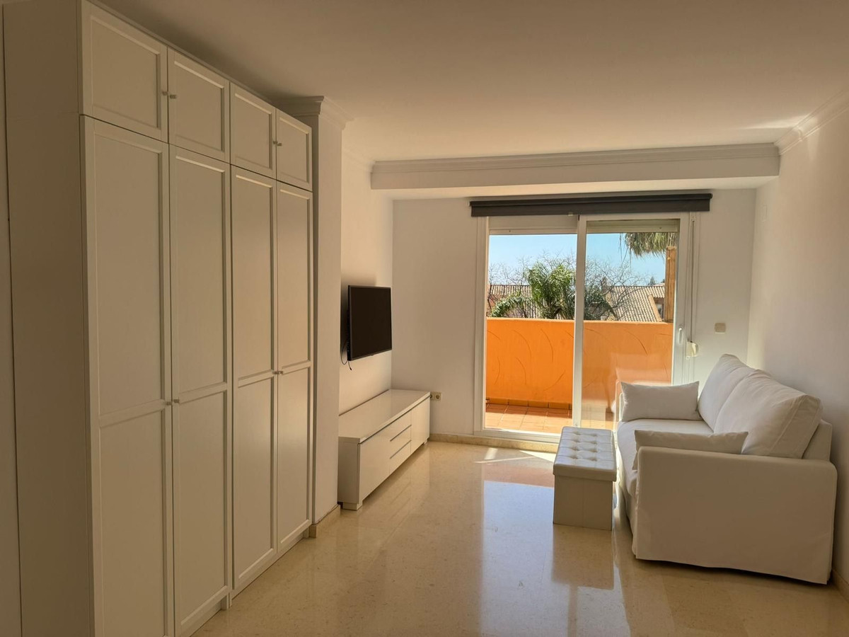 Appartement te koop in Elviria | 1 slaapkamers H5520793