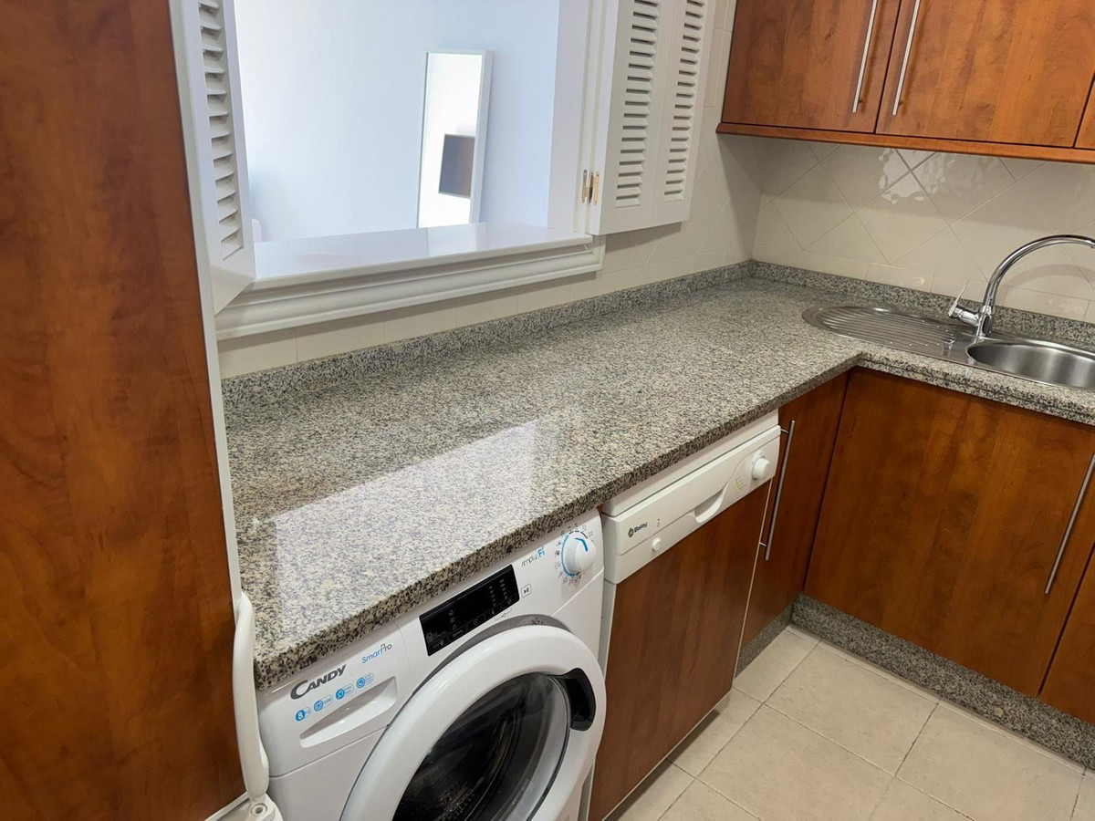 Appartement te koop in Elviria | 1 slaapkamers H5520793