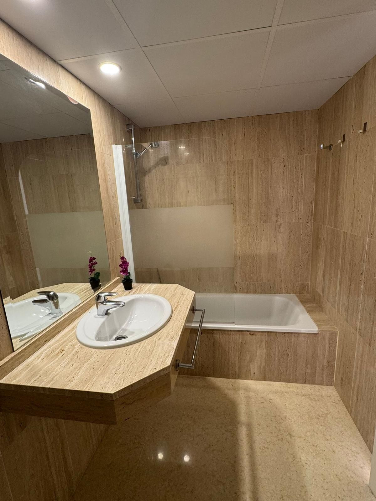 Appartement te koop in Elviria | 1 slaapkamers H5520793
