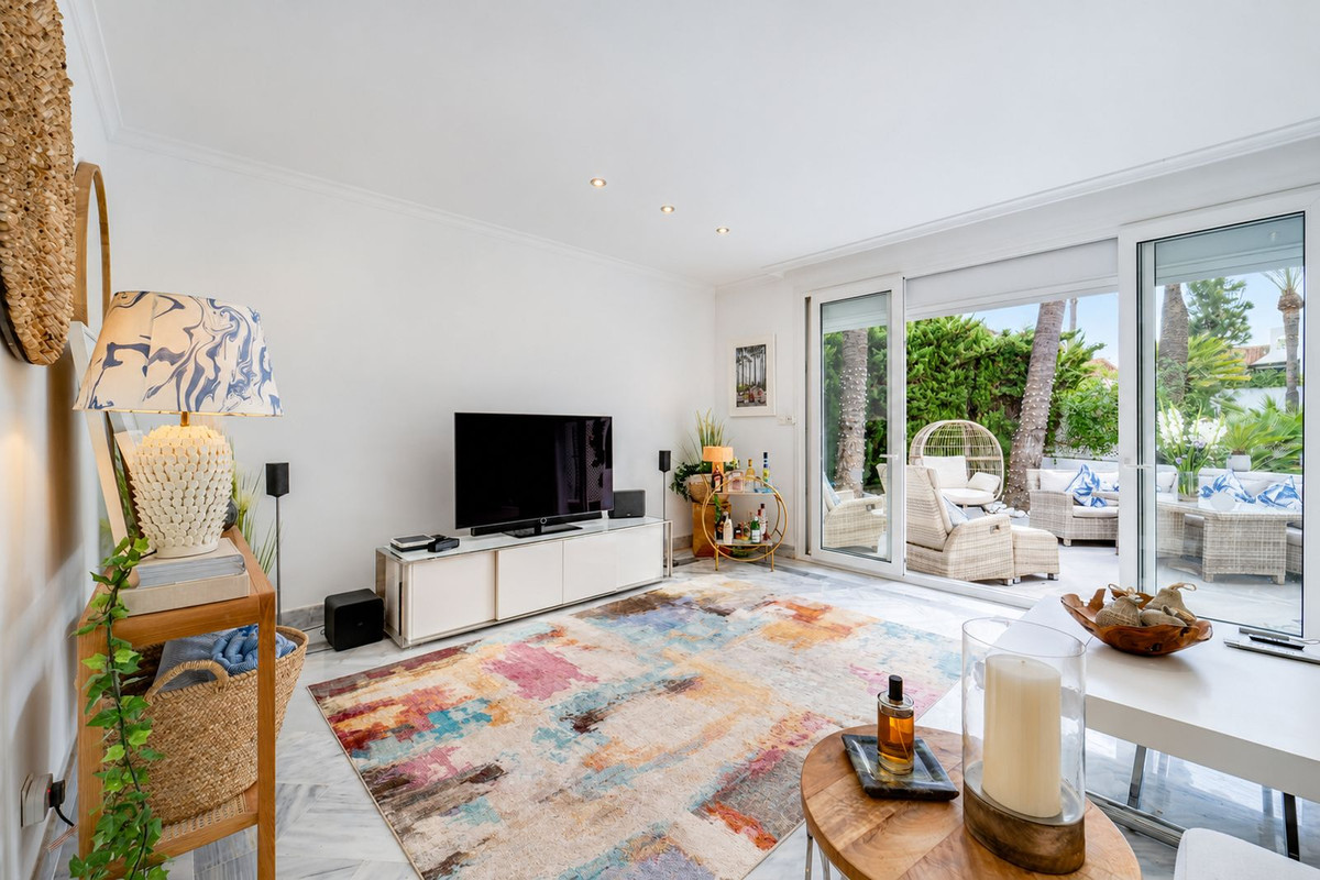 Appartement te koop in Elviria | 2 slaapkamers H5520985