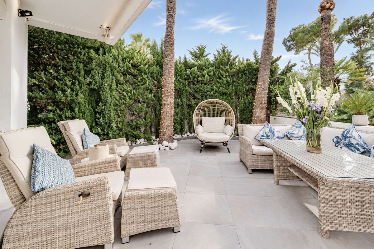 Appartement te koop in Elviria | 2 slaapkamers H5520985