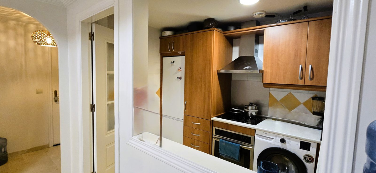 Appartement te koop in Elviria | 2 slaapkamers H5521090