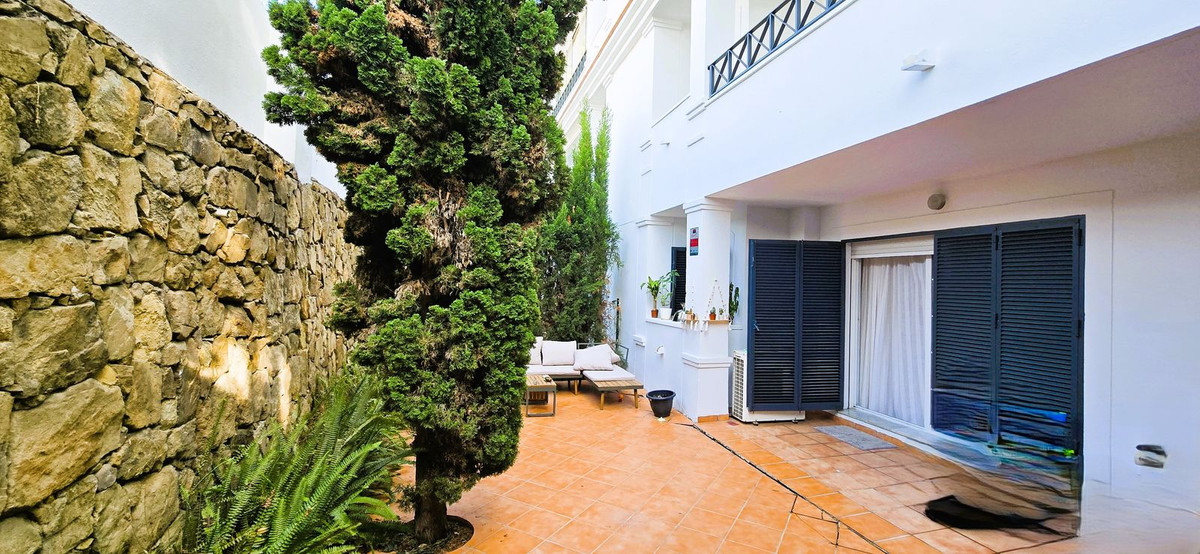 Appartement te koop in Elviria | 2 slaapkamers H5521090