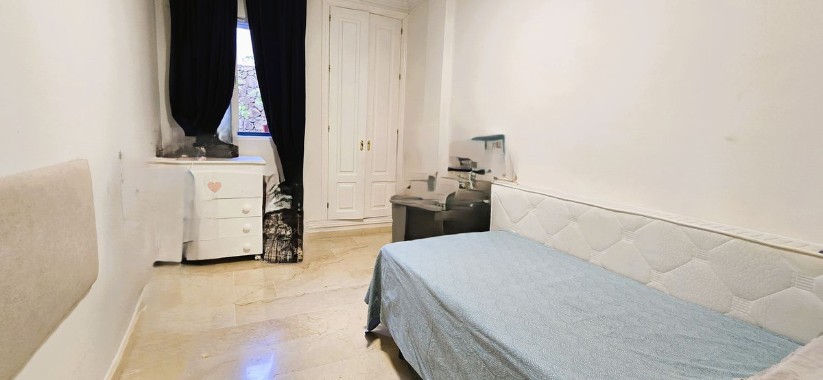 Appartement te koop in Elviria | 2 slaapkamers H5521090