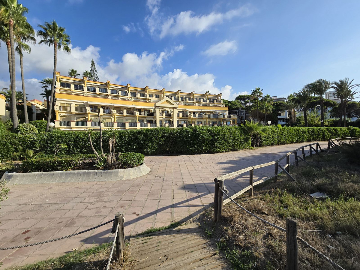 Appartement te koop in Elviria | 3 slaapkamers H5523466