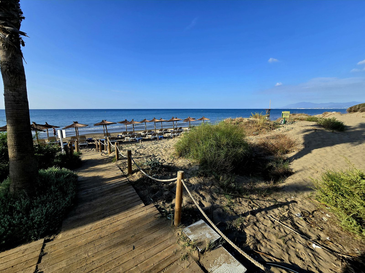 Appartement te koop in Elviria | 3 slaapkamers H5523466