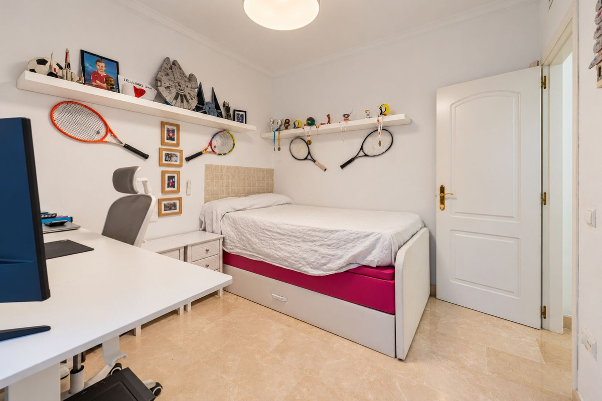 Appartement te koop in Elviria | 3 slaapkamers H5524099