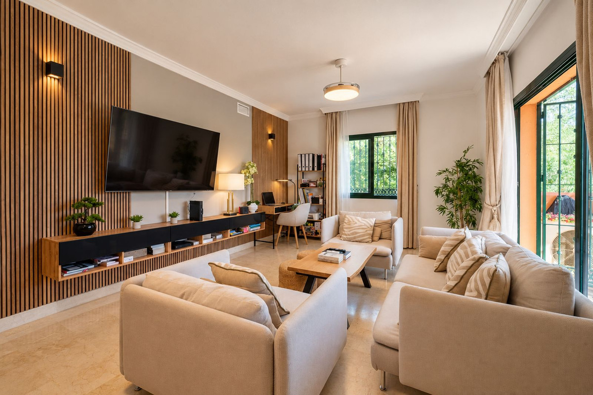 Appartement te koop in Elviria | 3 slaapkamers H5524099