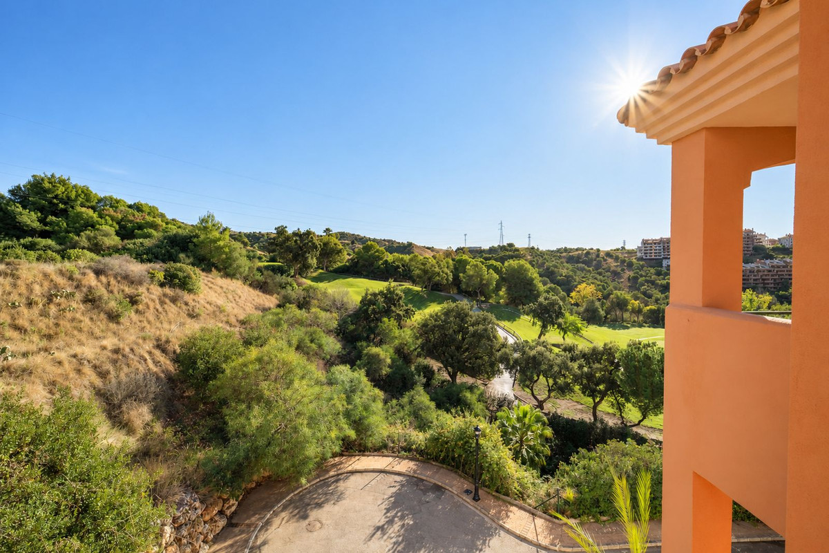 Appartement te koop in Elviria | 3 slaapkamers H5524099