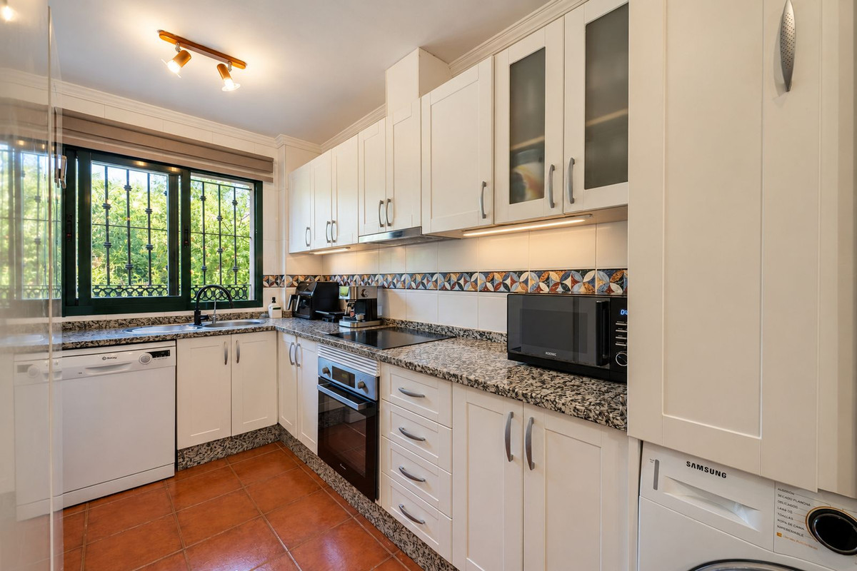 Appartement te koop in Elviria | 3 slaapkamers H5524099