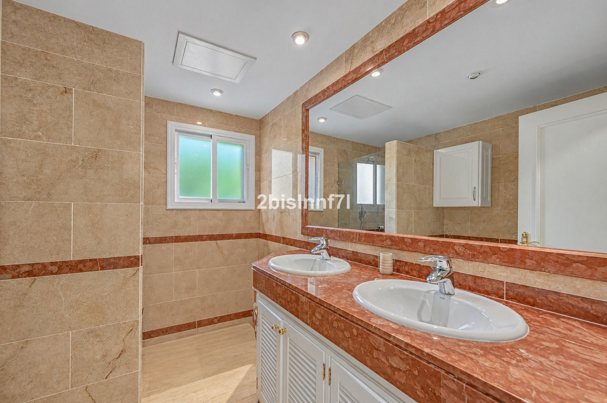 Penthouse Duplex te koop in Elviria | 4 slaapkamers H5526865